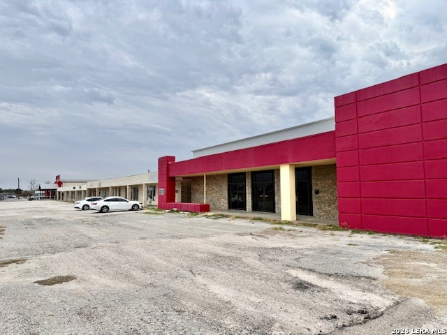main property photo 6