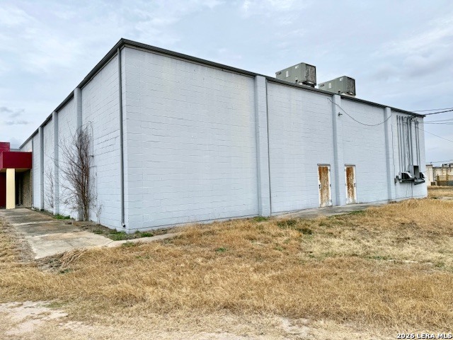main property photo 7