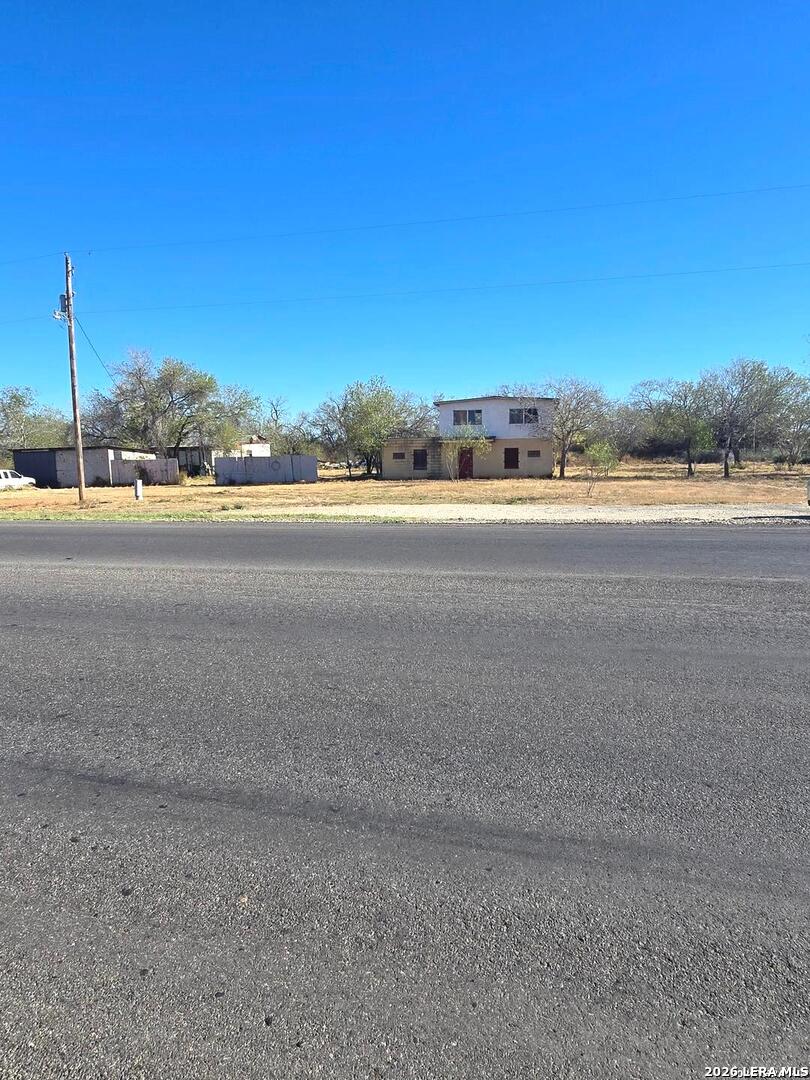 main property photo 7