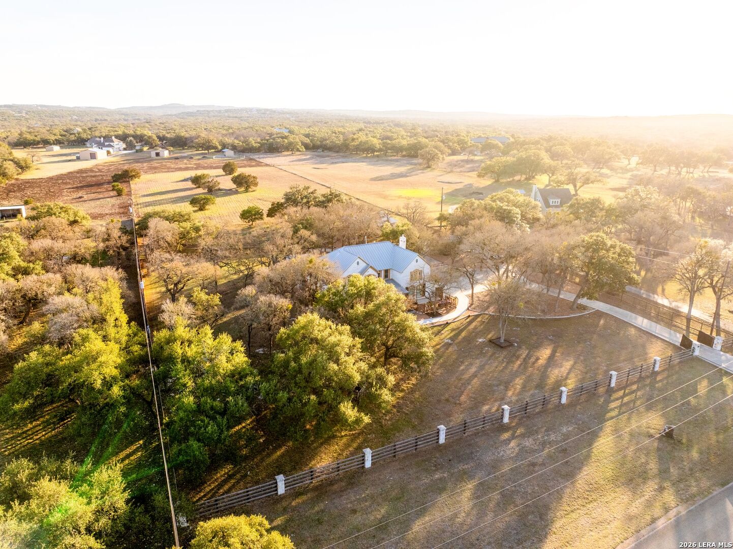 main property photo 45