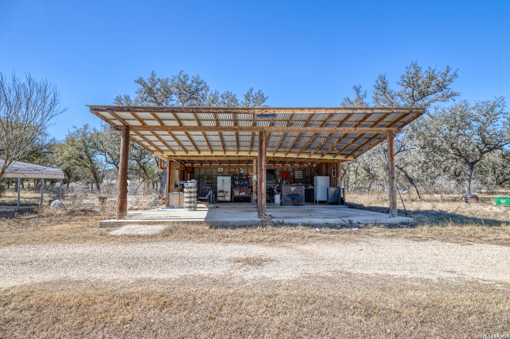 main property photo 26