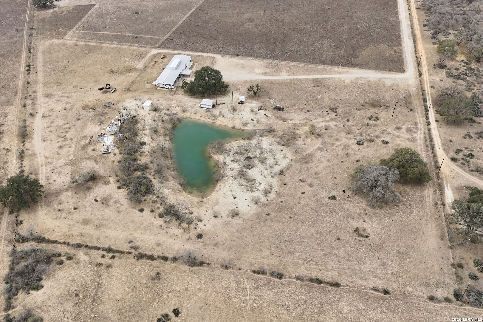 main property photo 37