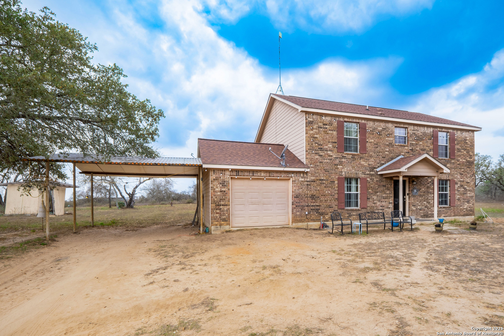 main property photo 2