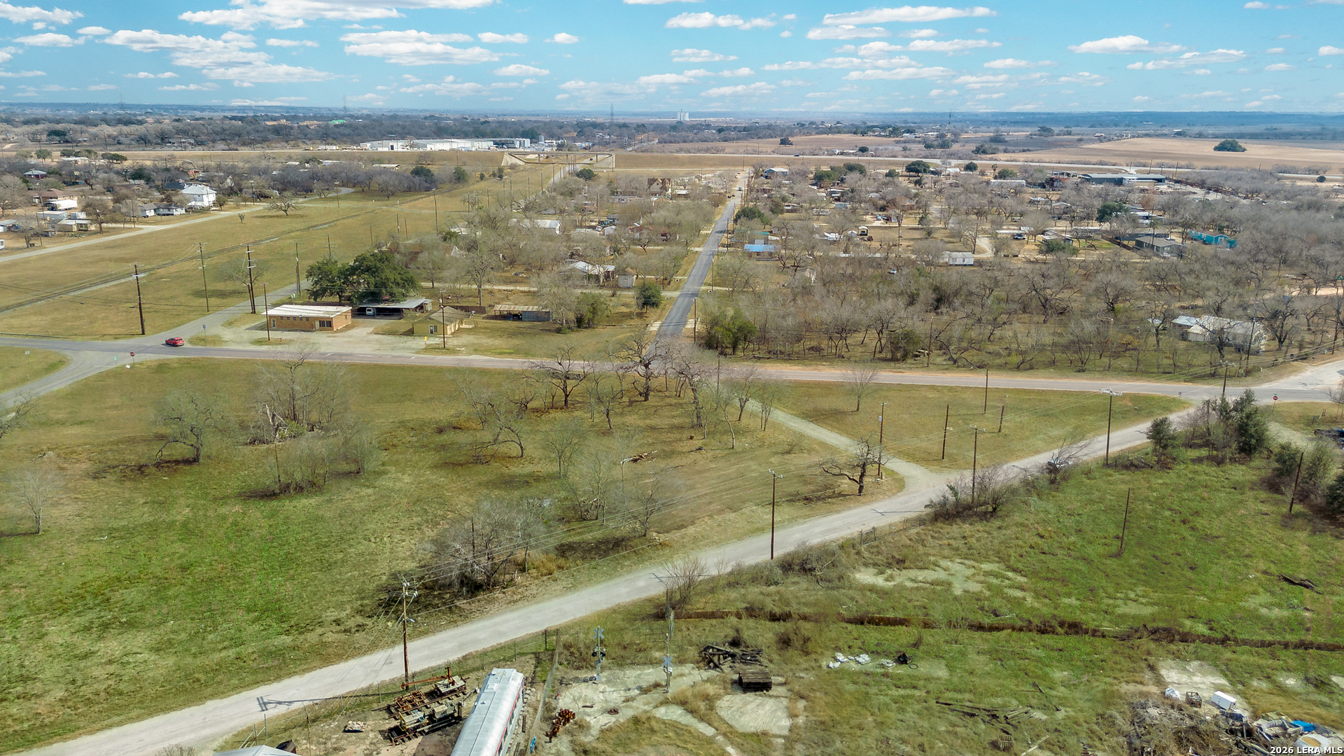 main property photo 16