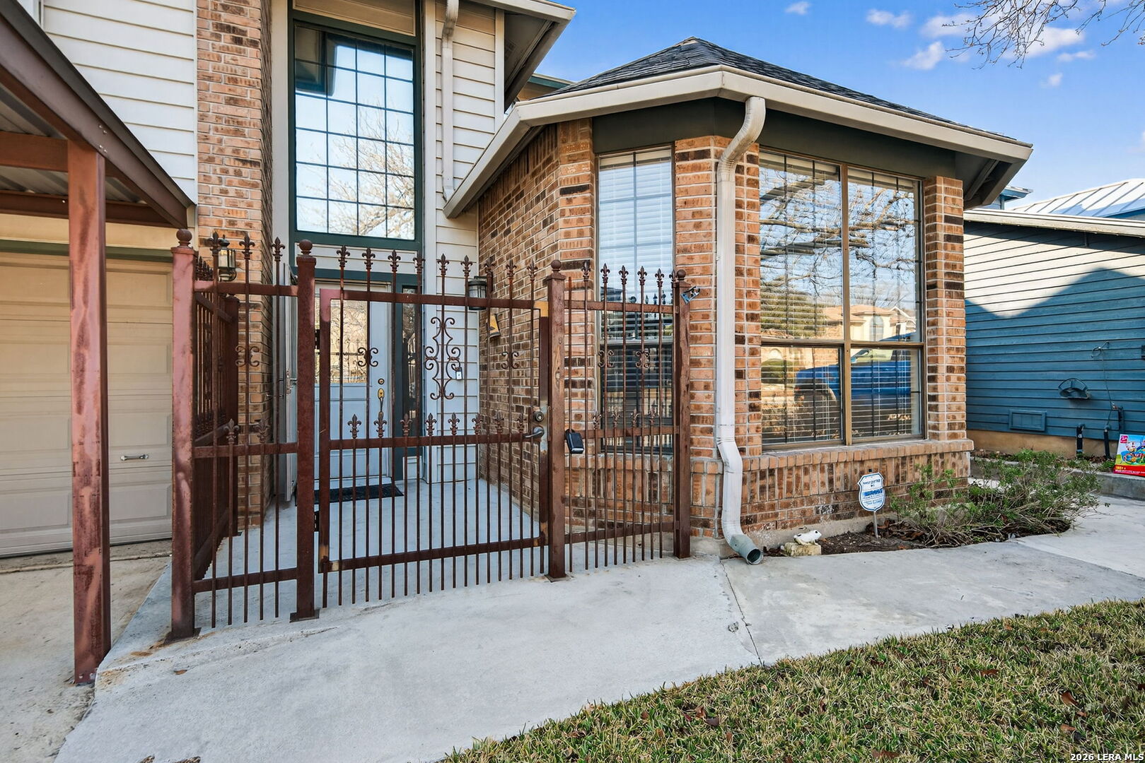 main property photo 4
