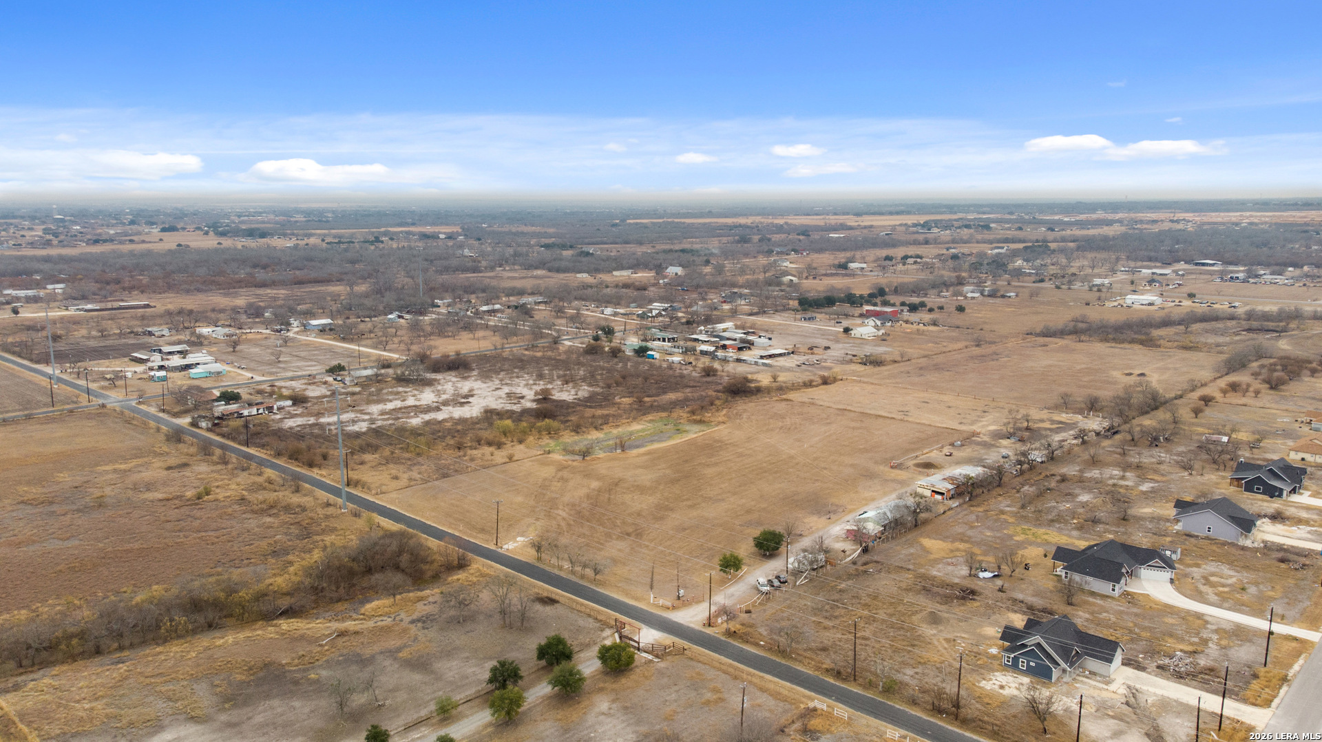 main property photo 10