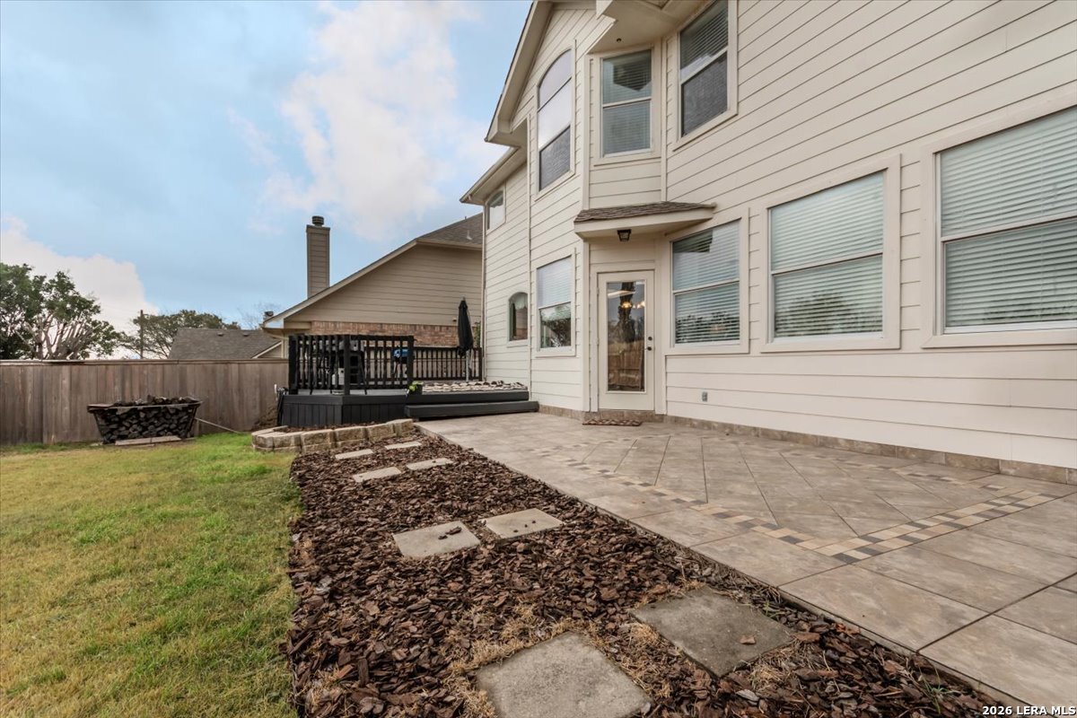 main property photo 25
