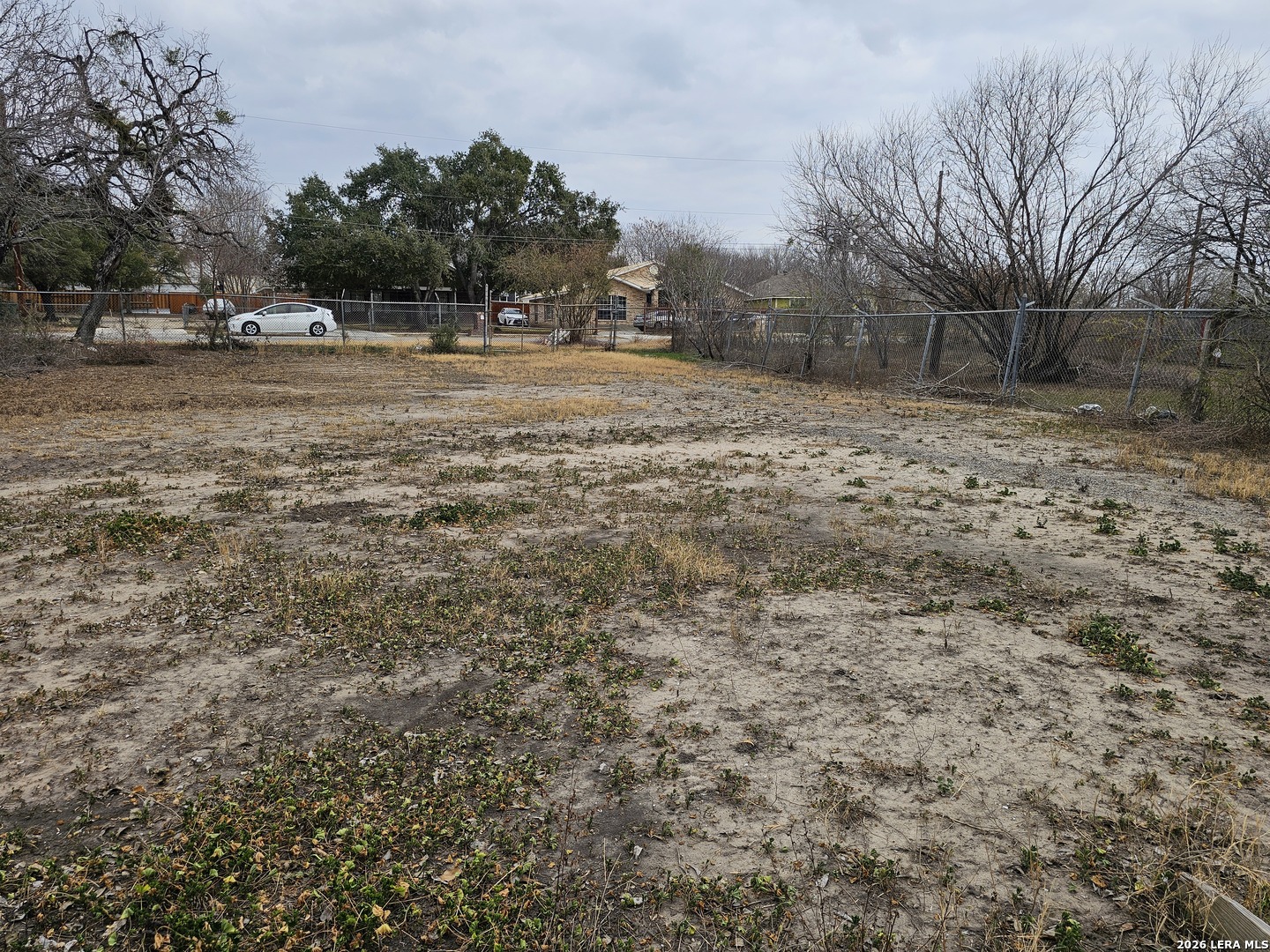 main property photo 4