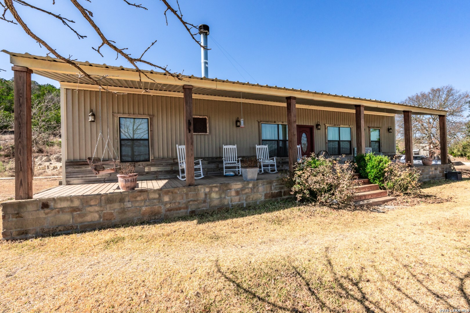 main property photo 33