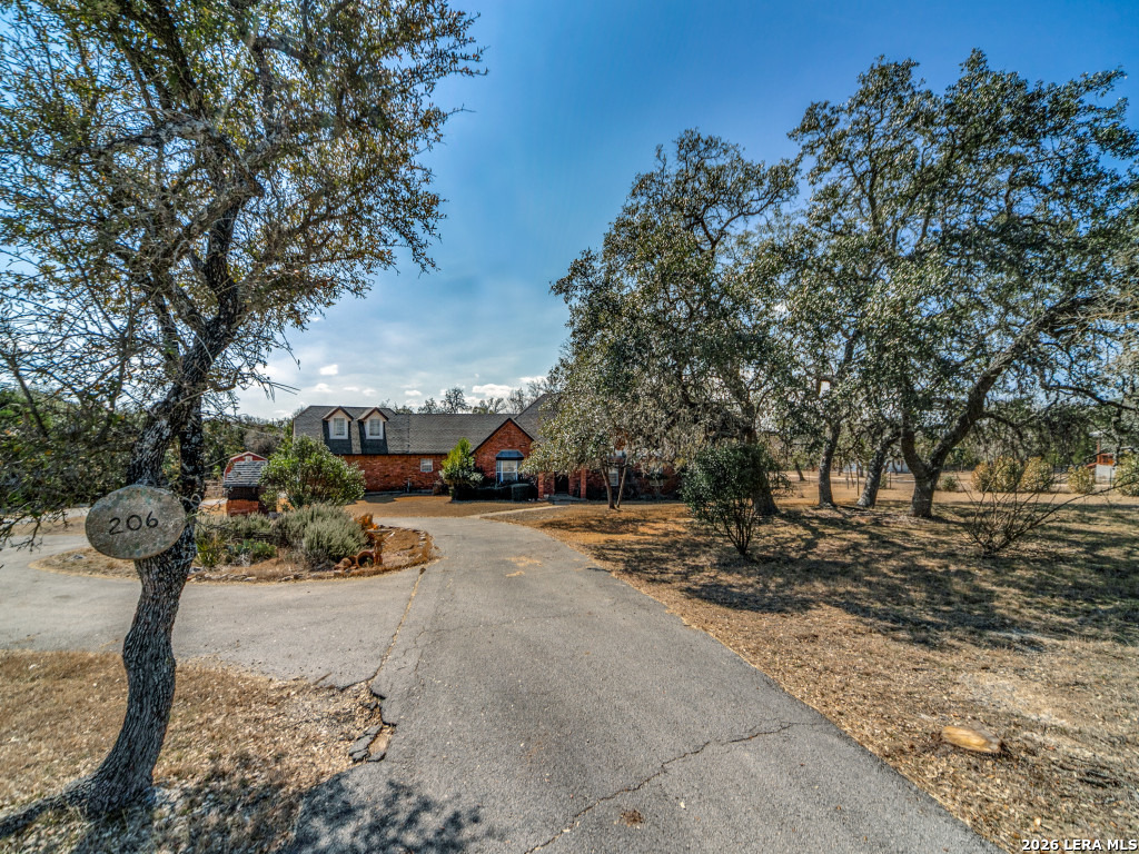 main property photo 23