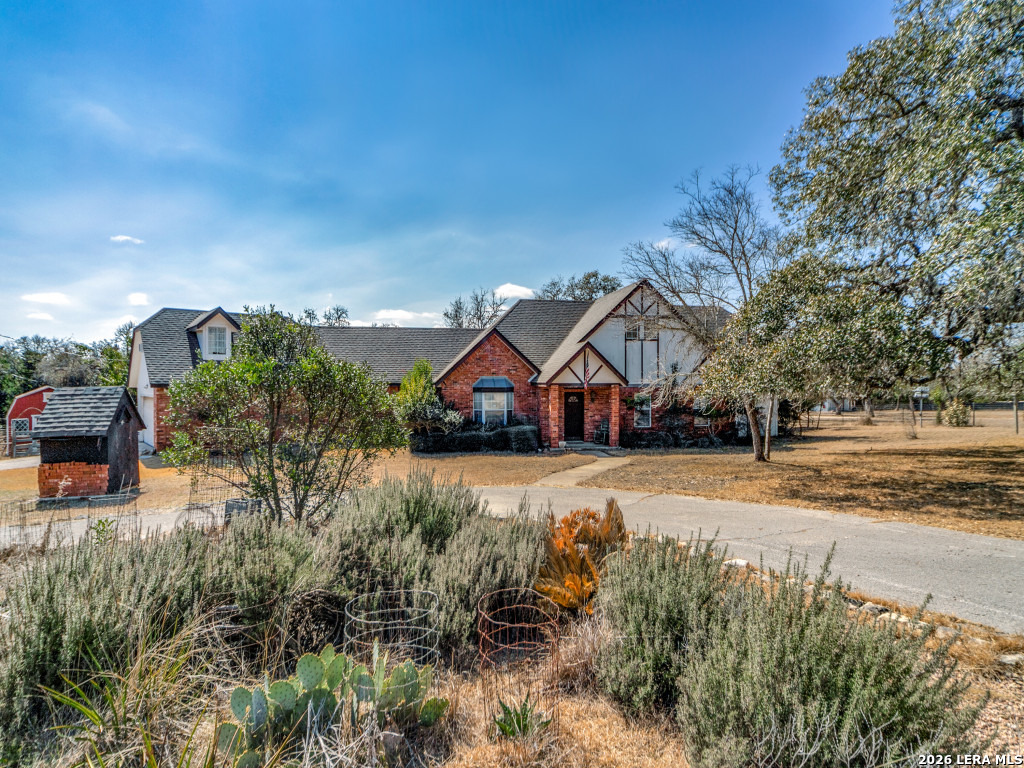 main property photo 25