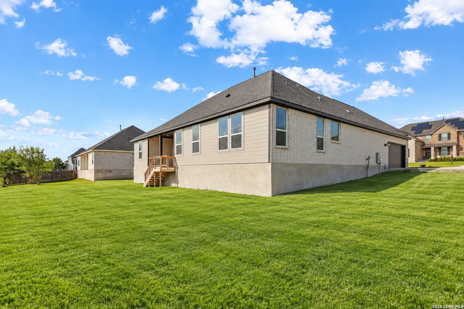 main property photo 44