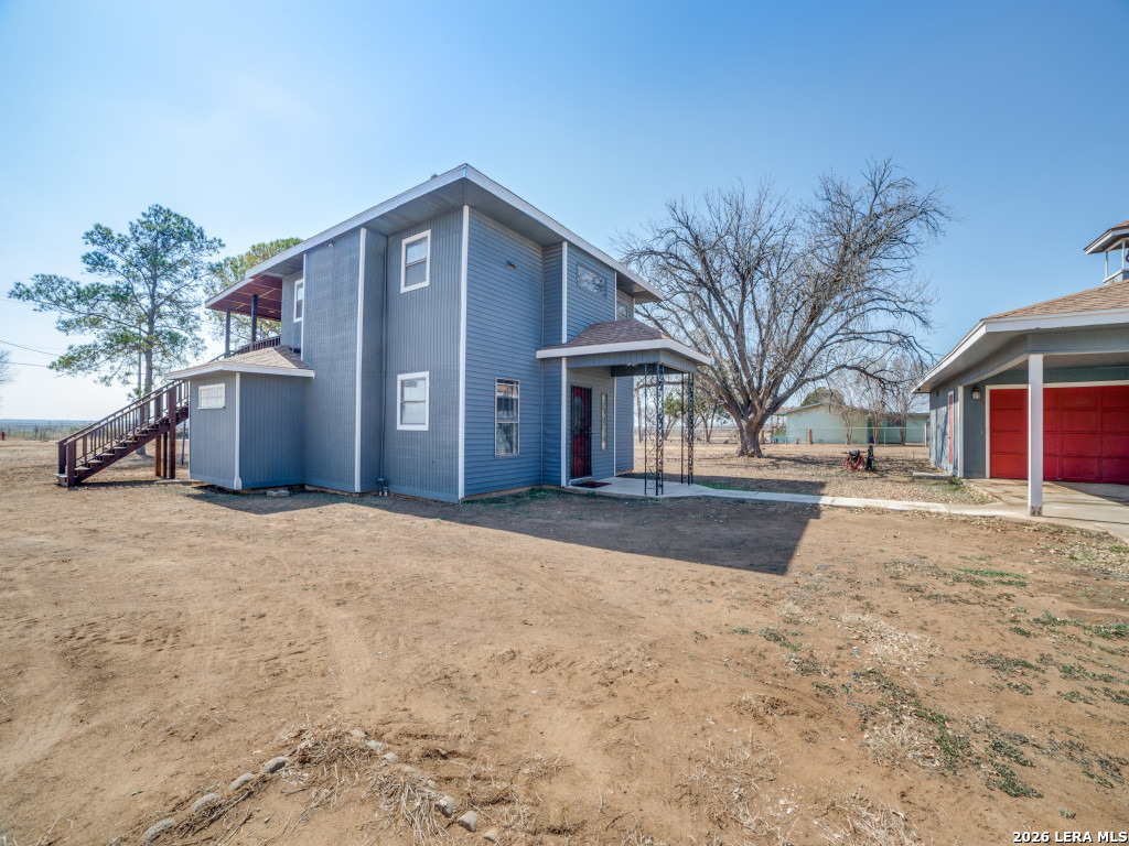 main property photo 23