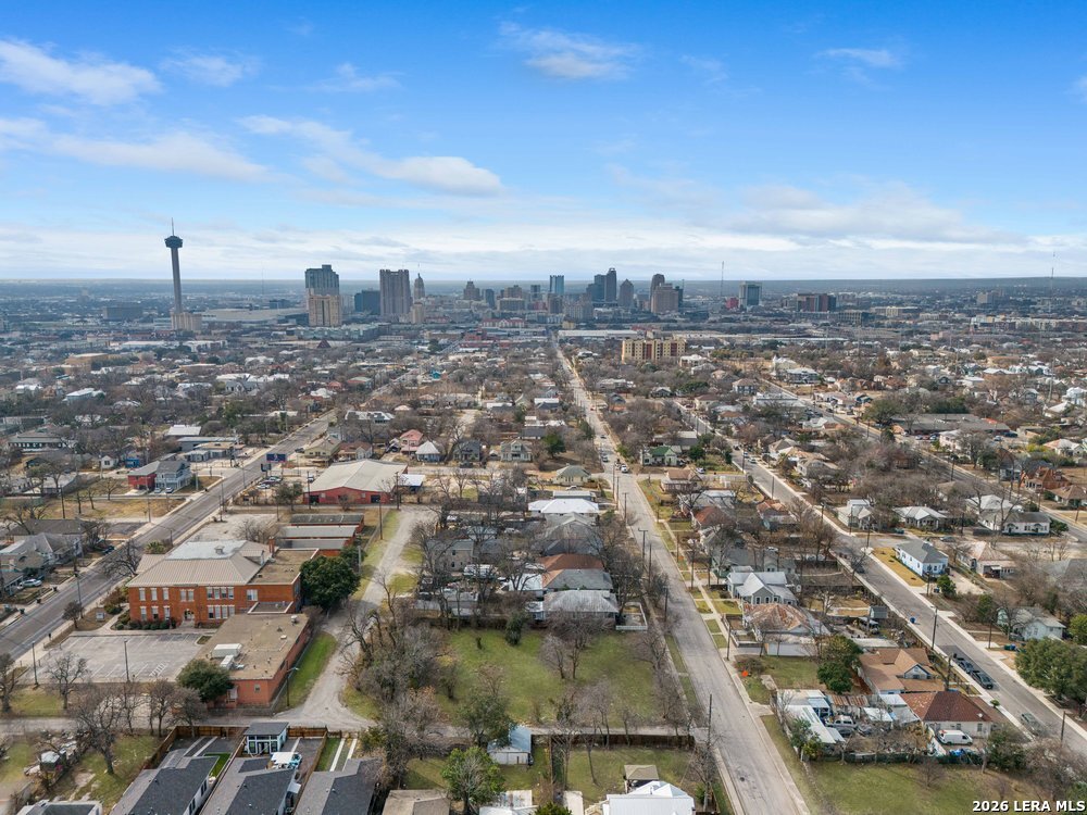 main property photo 9