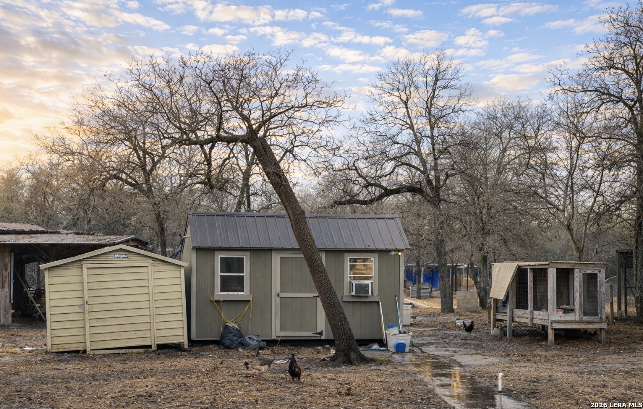 main property photo 4
