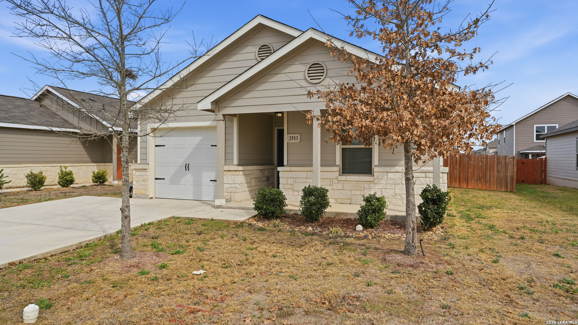 main property photo 2