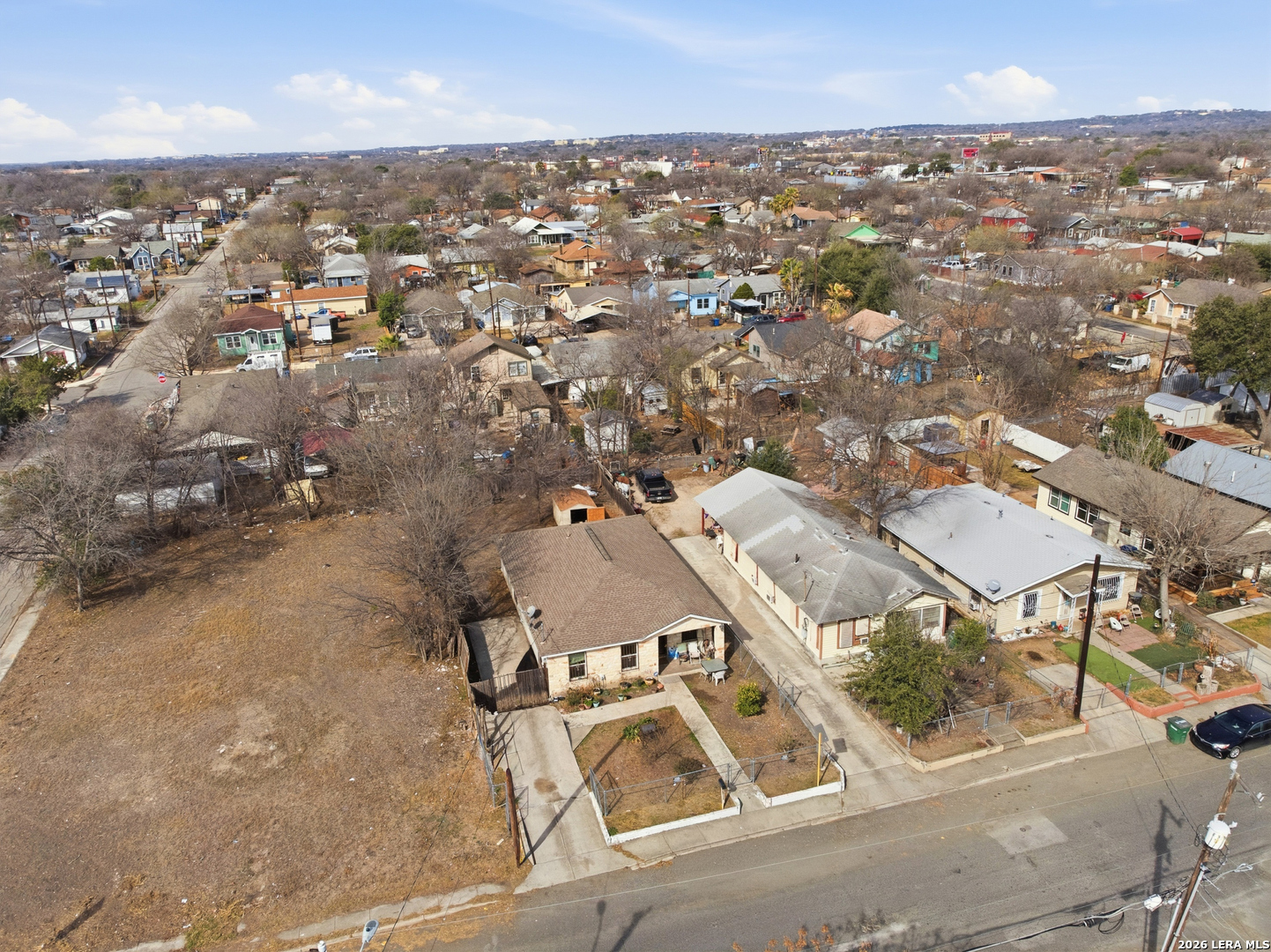 main property photo 10