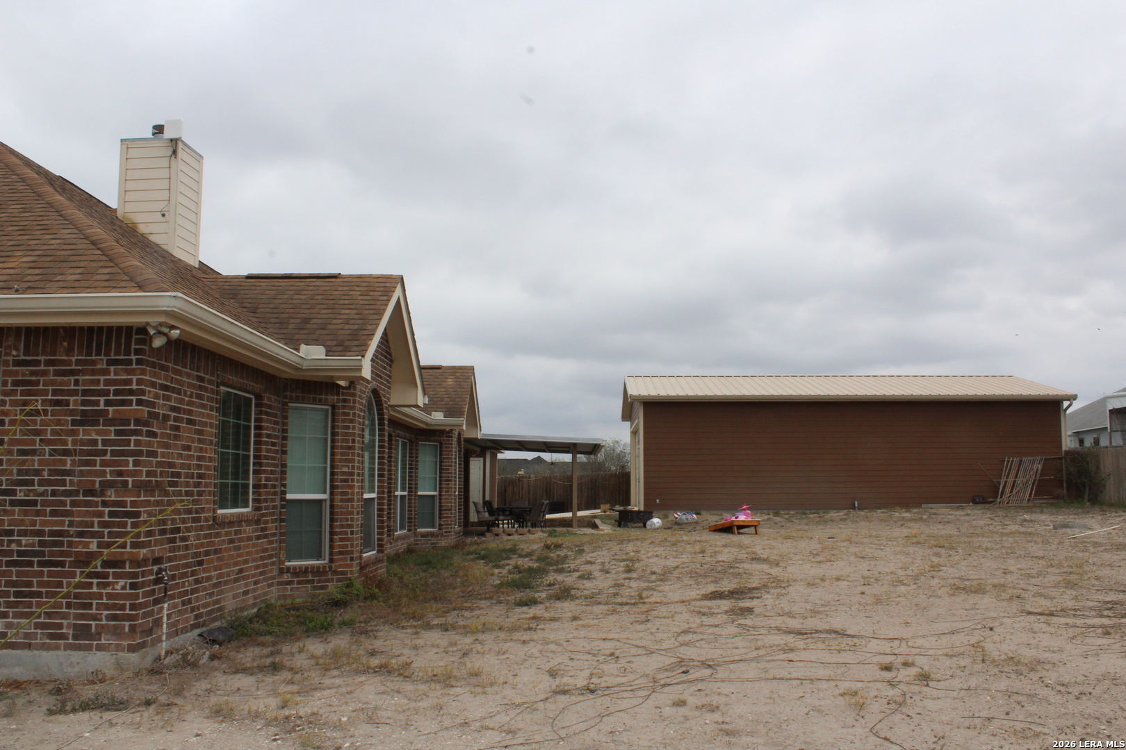main property photo 17