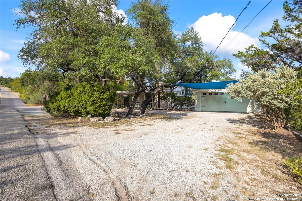 main property photo 50