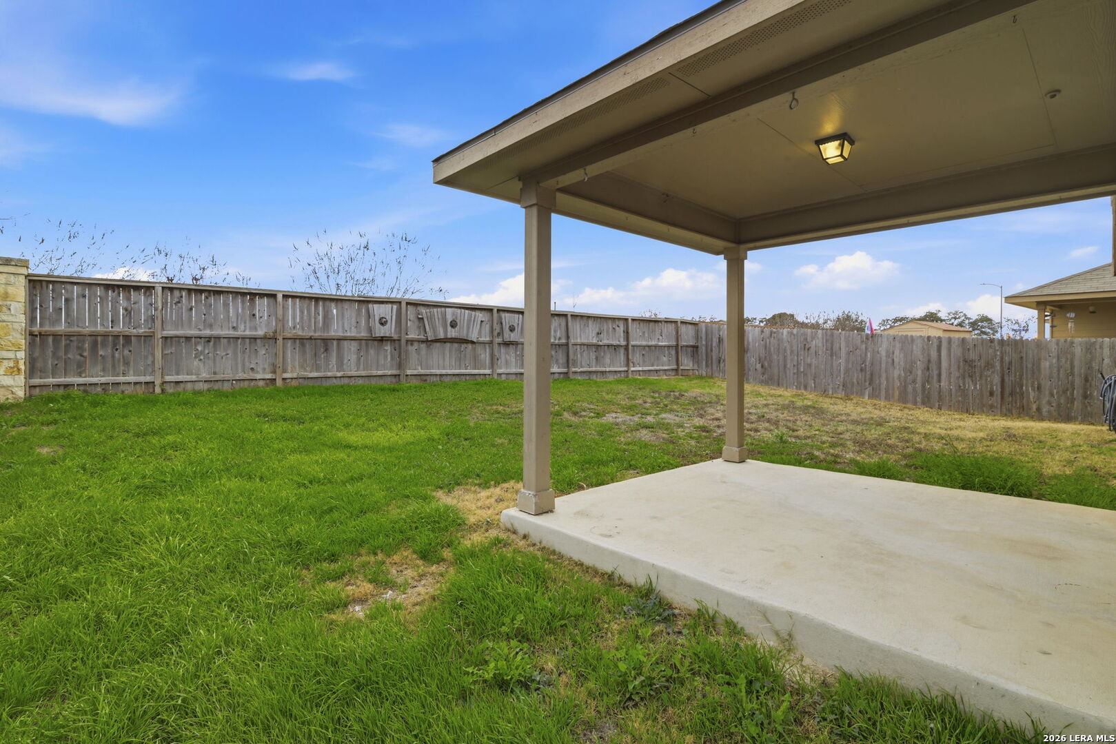 main property photo 26