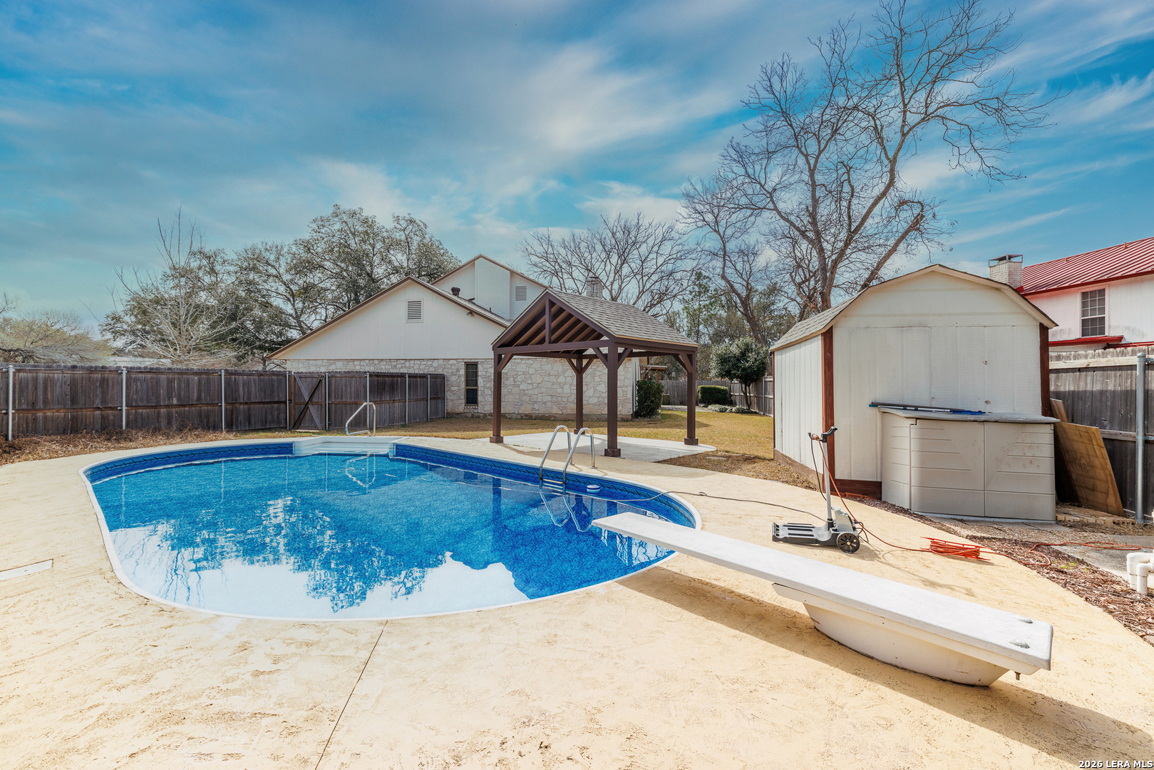 main property photo 47