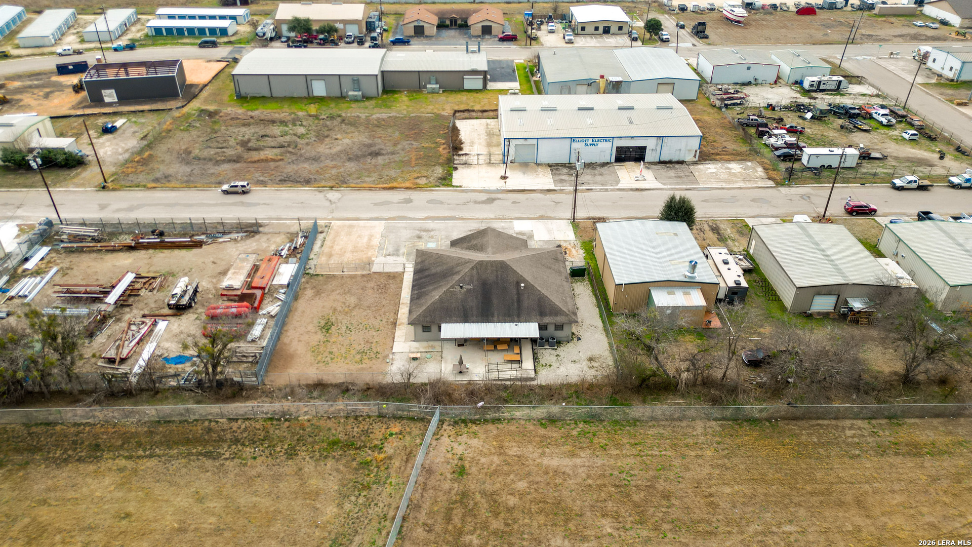 main property photo 42