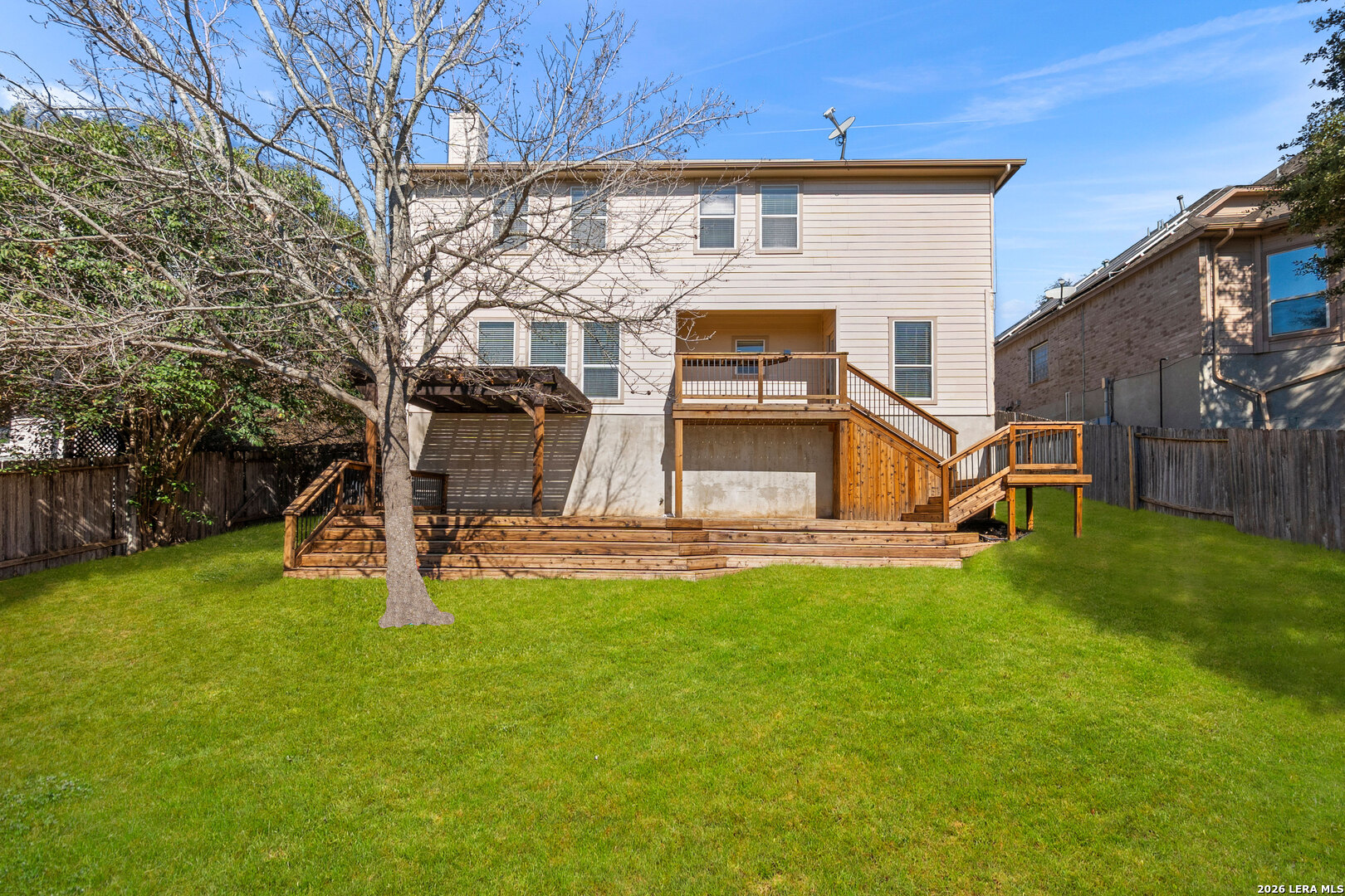 main property photo 37