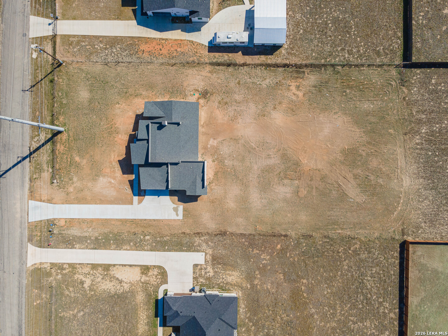 main property photo 43
