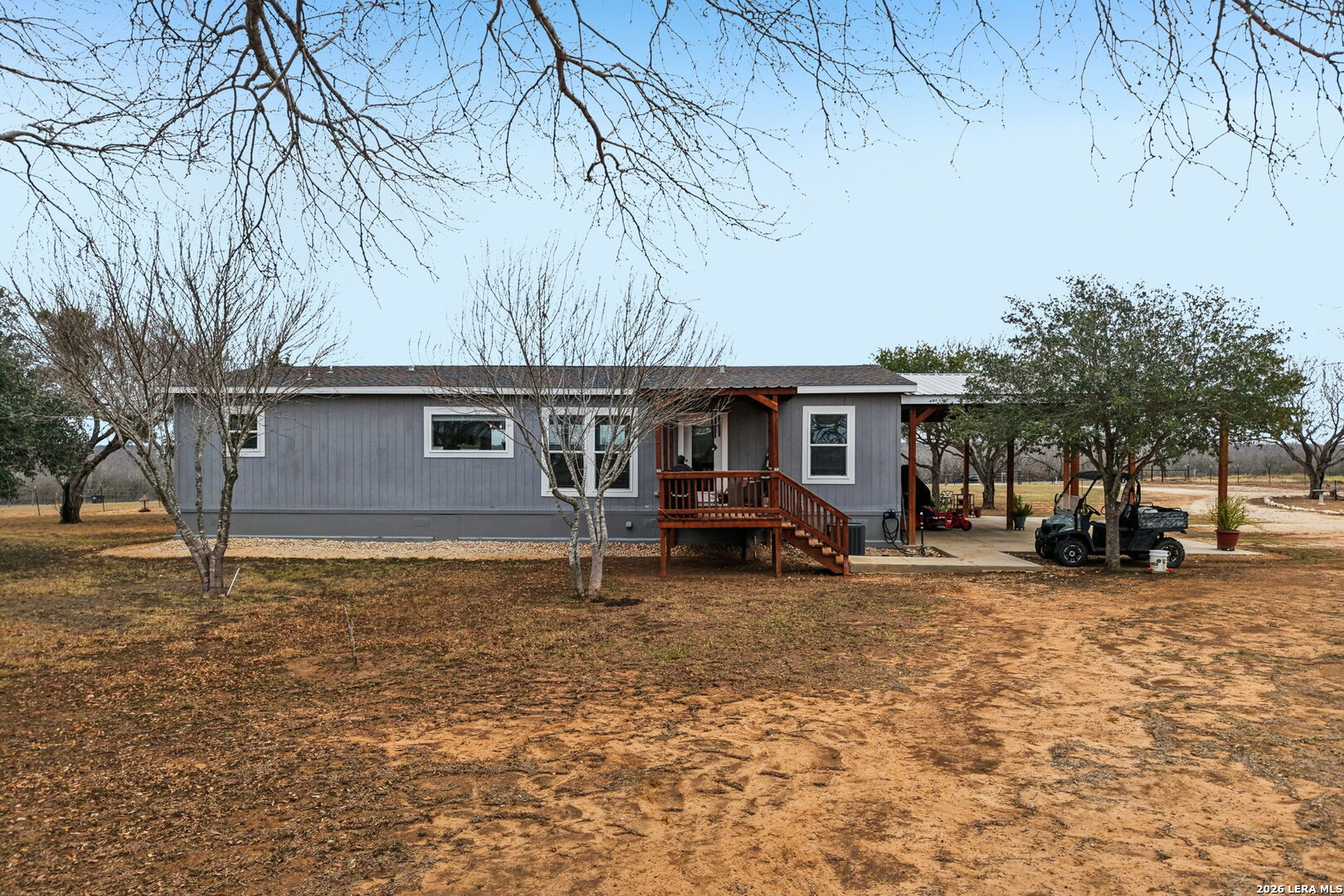 main property photo 35