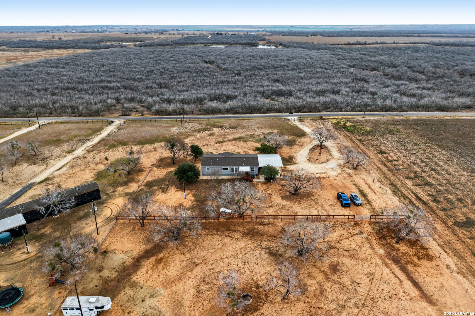 main property photo 38