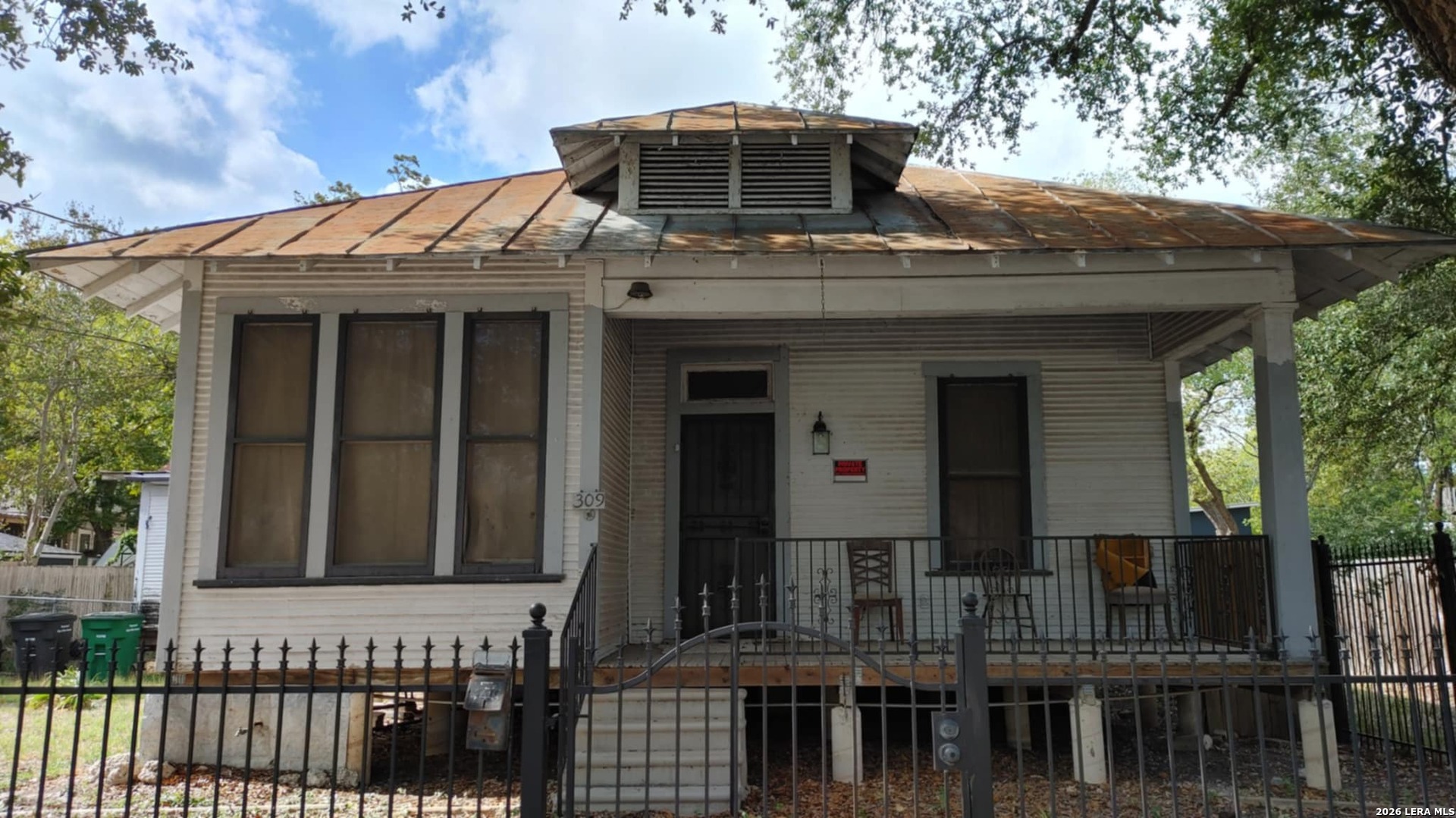 main property photo 1