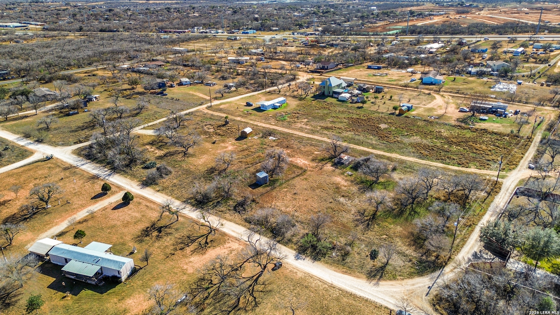 main property photo 4
