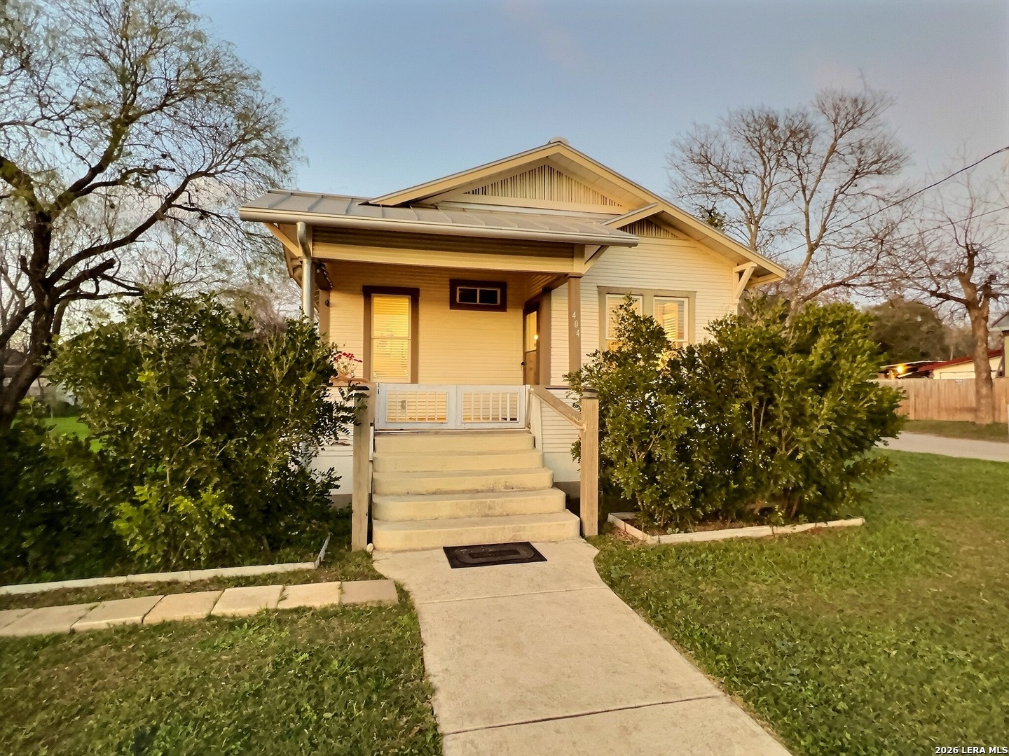 main property photo 25