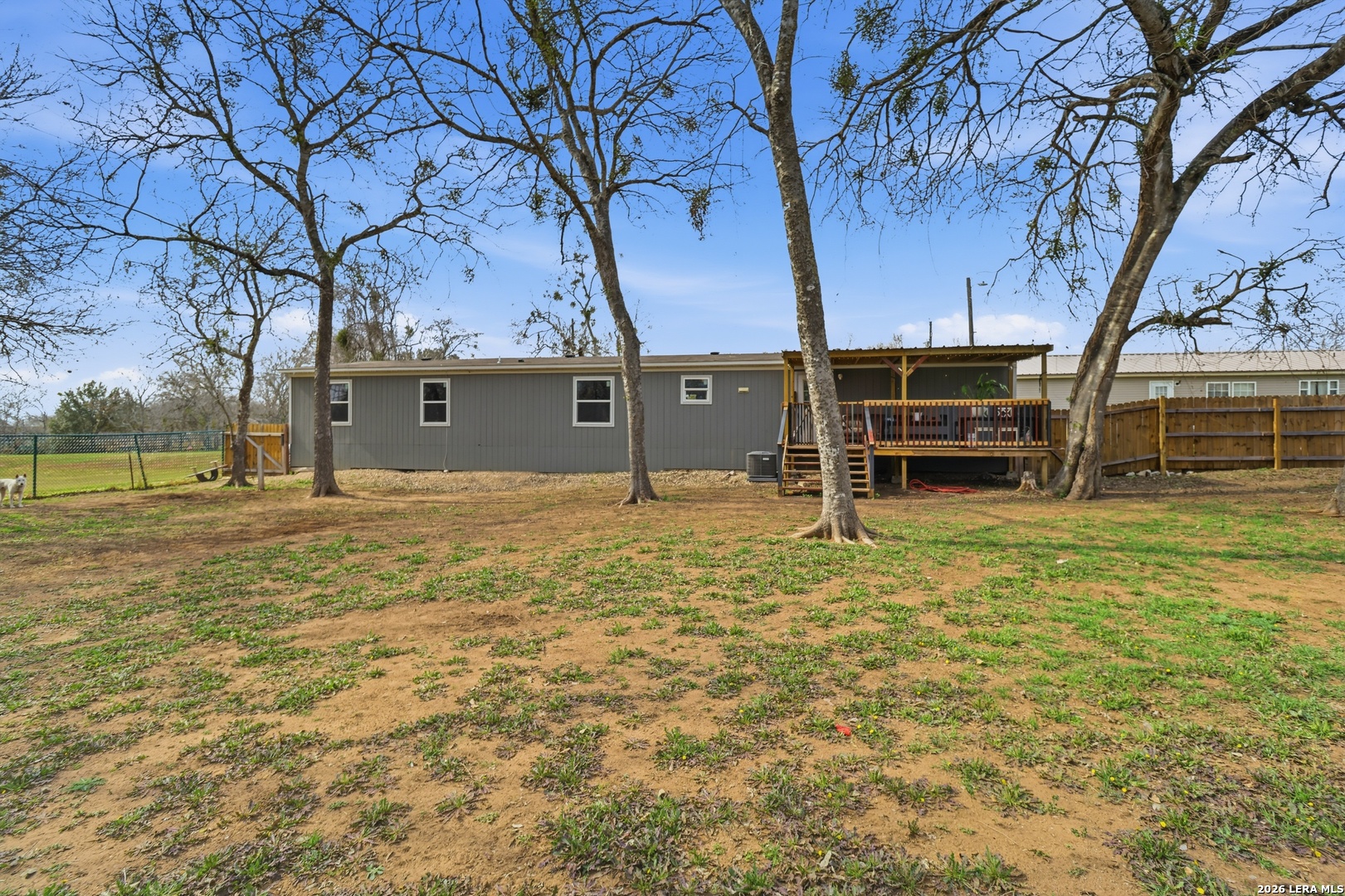 main property photo 22