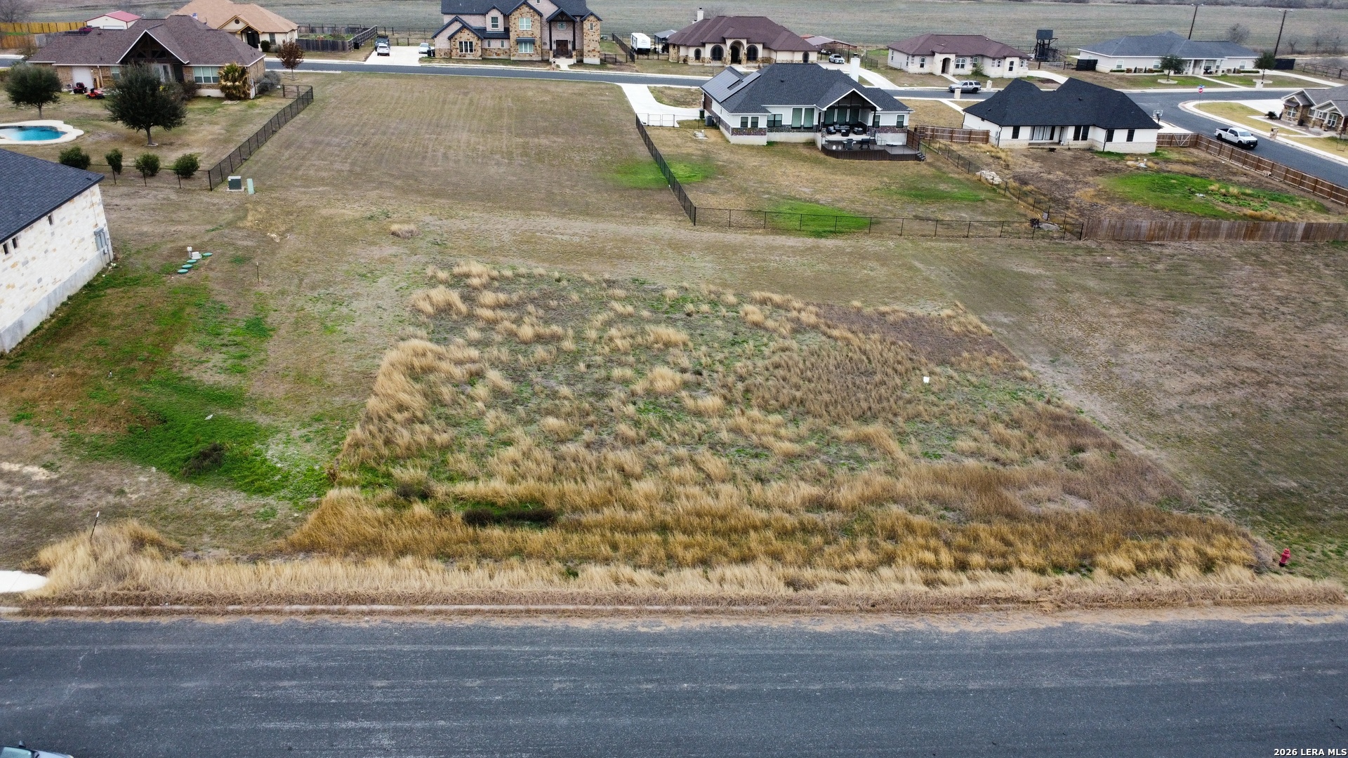 main property photo 5