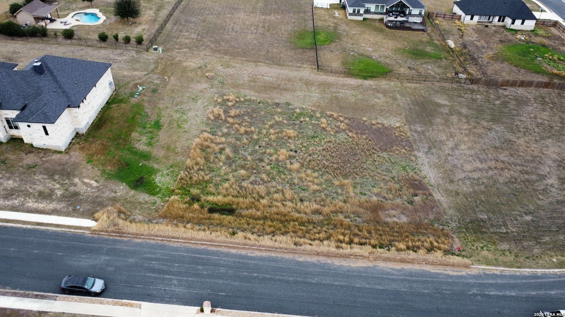 main property photo 6