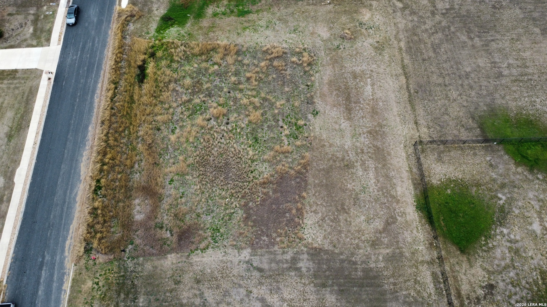 main property photo 9
