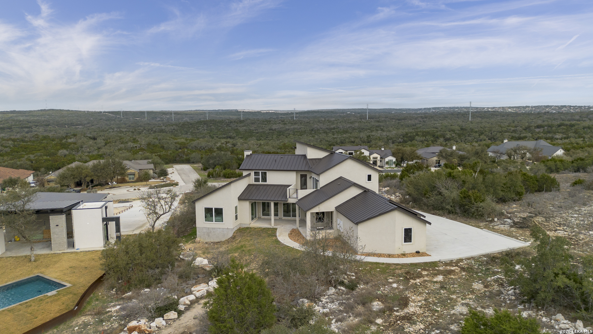 main property photo 44