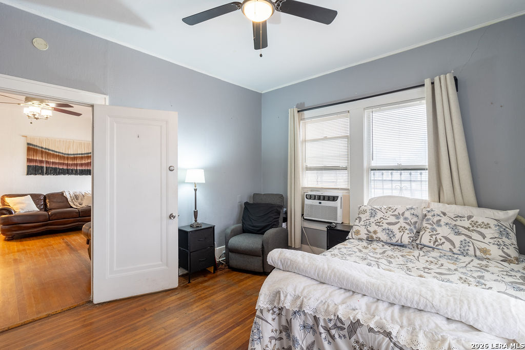 main property photo 11
