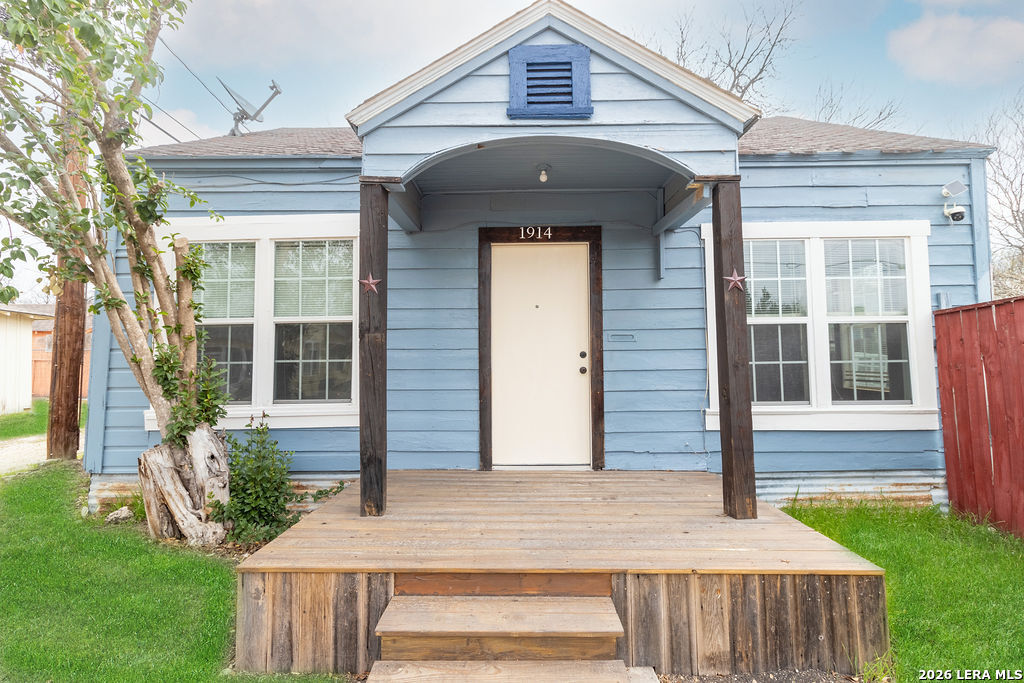 main property photo 19