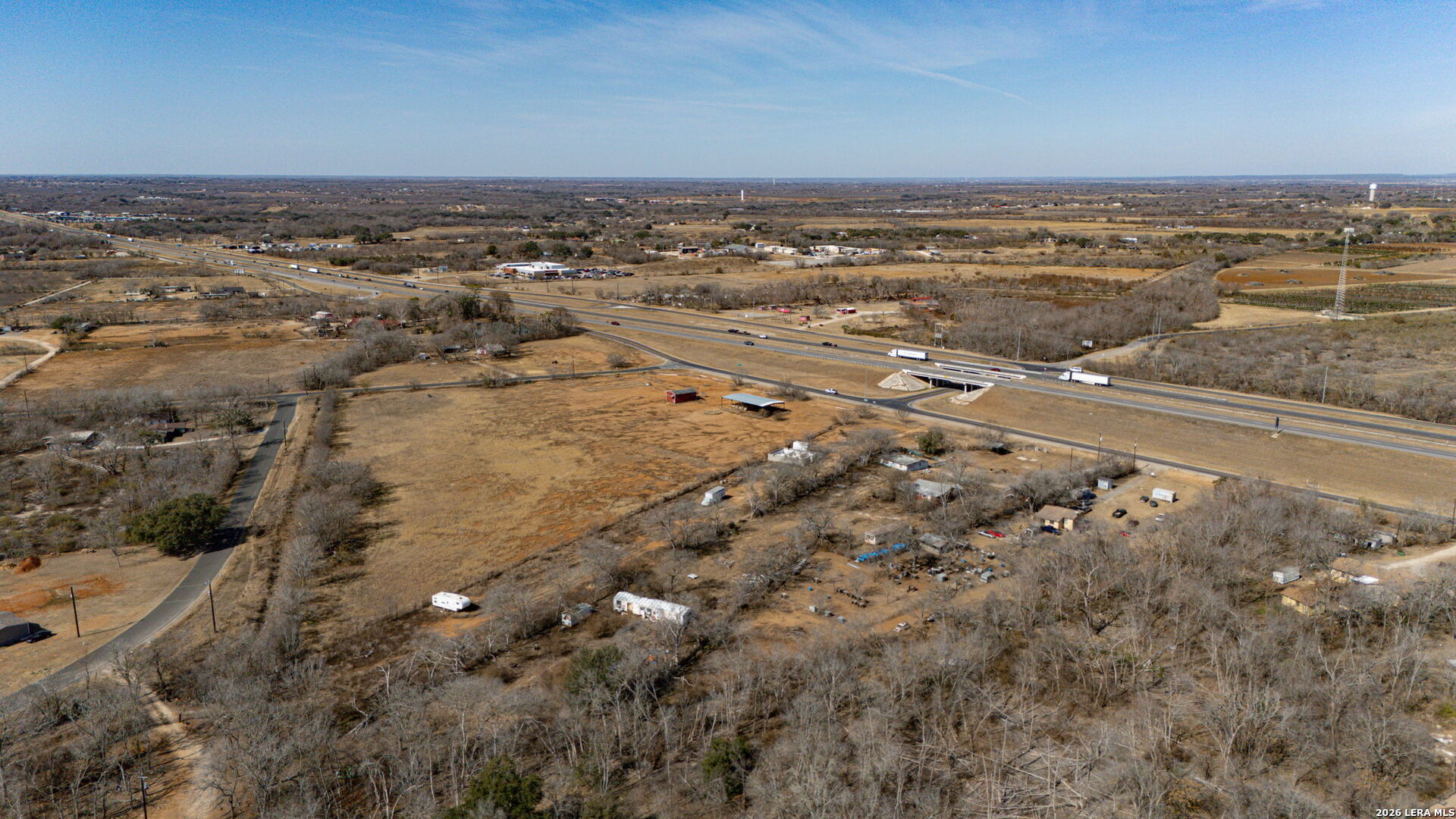 main property photo 11