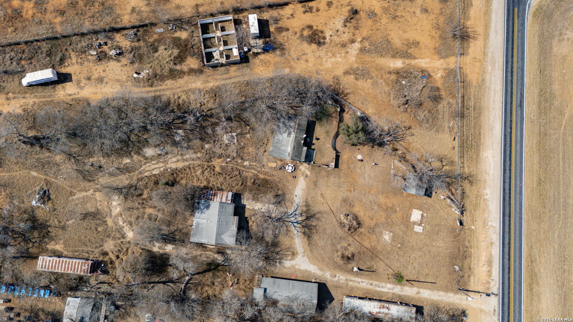main property photo 13