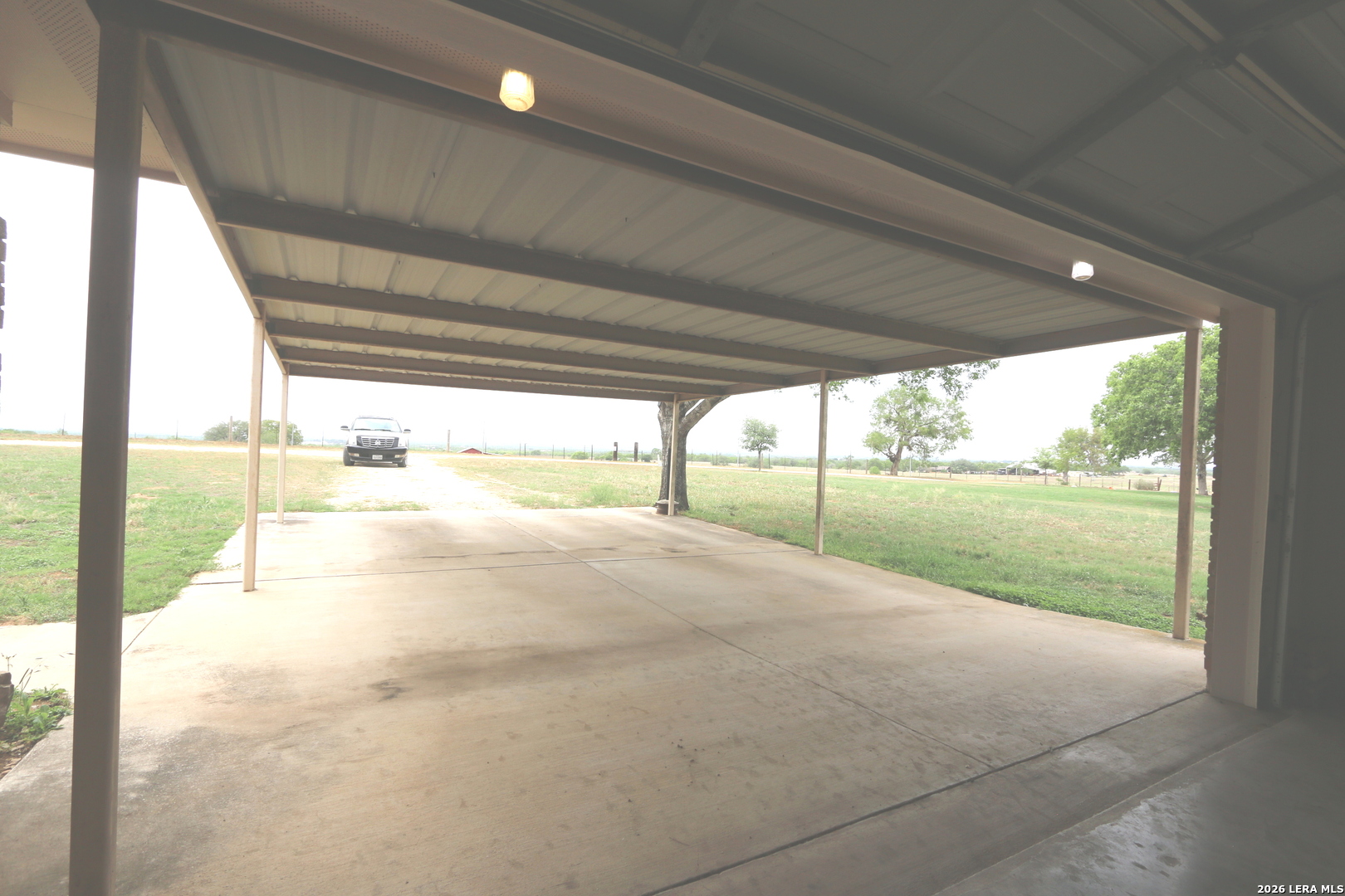 main property photo 26