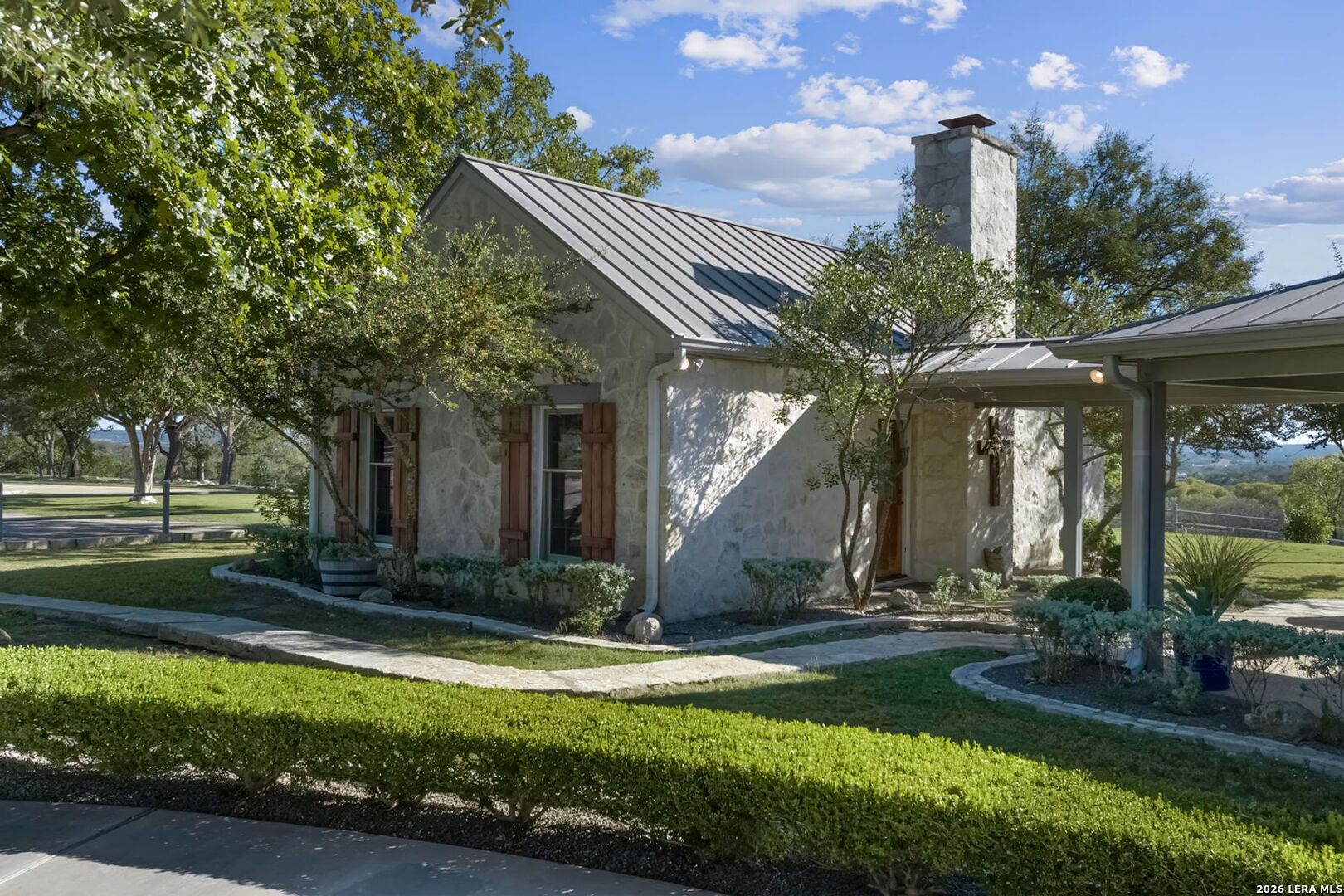 main property photo 44