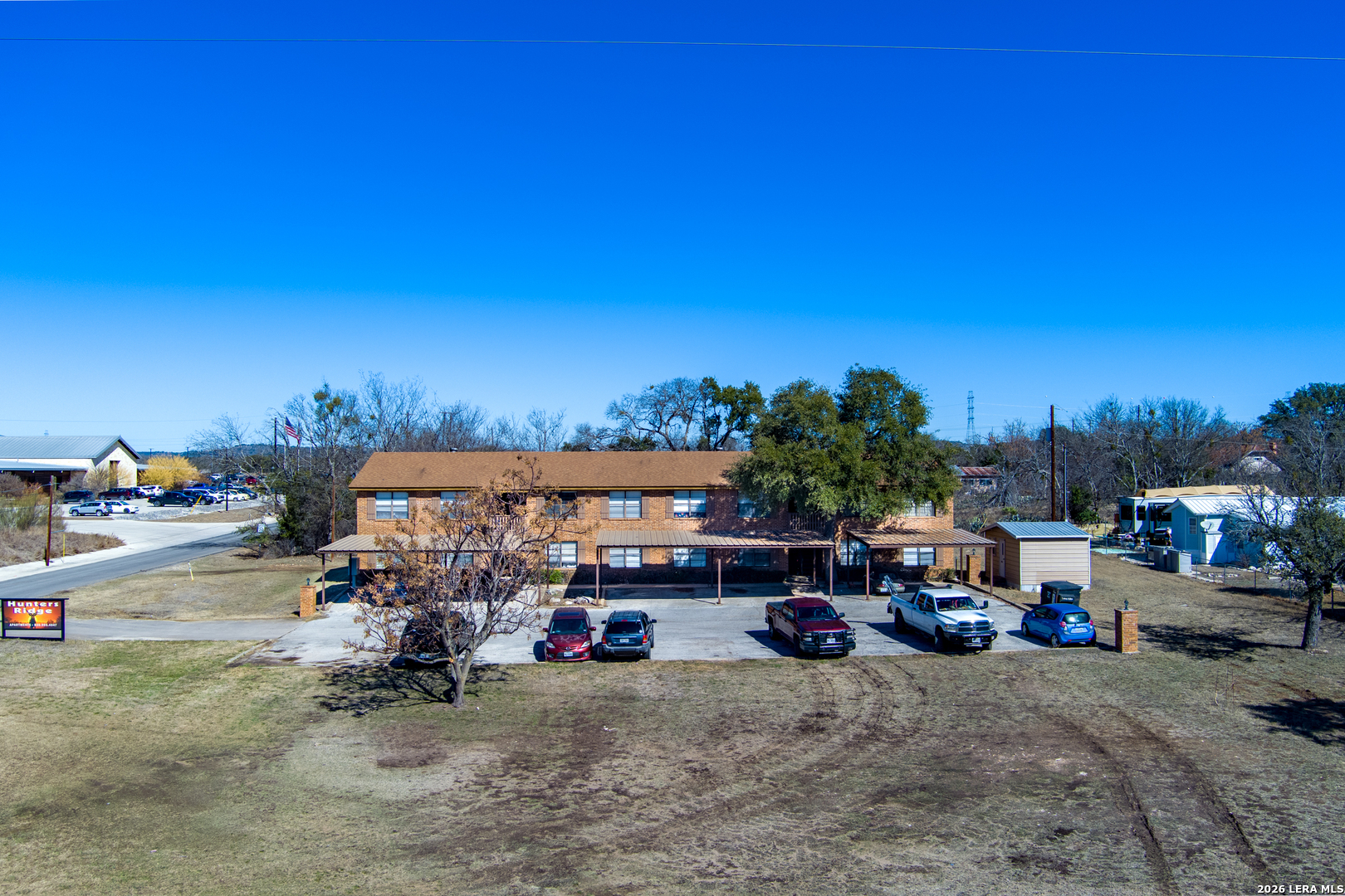 main property photo 2
