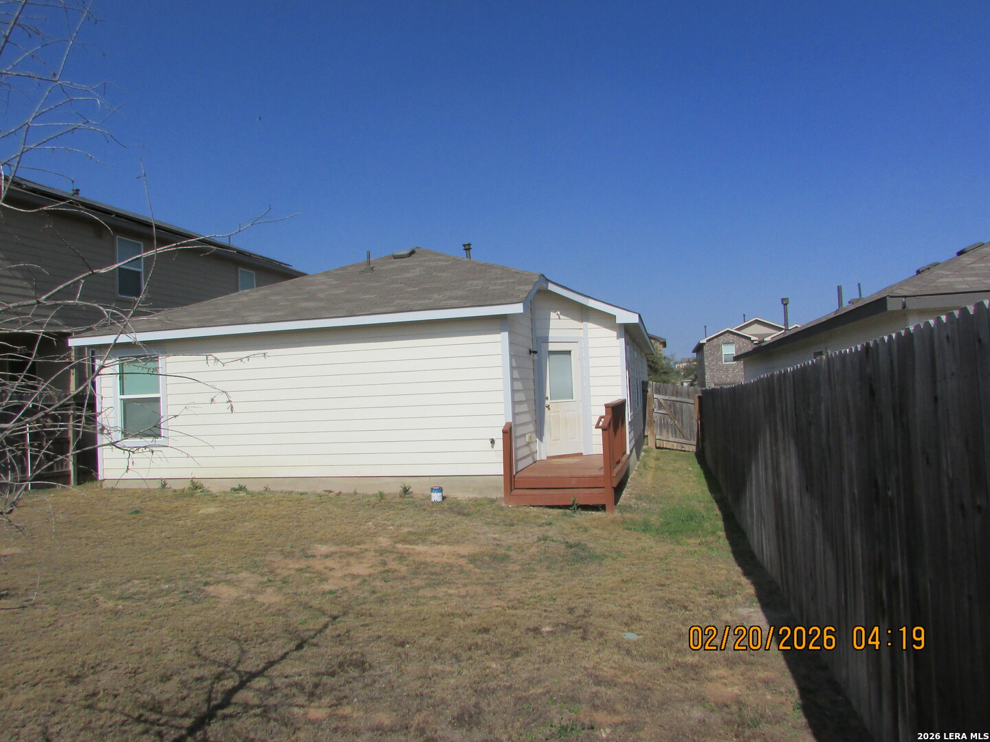 main property photo 27
