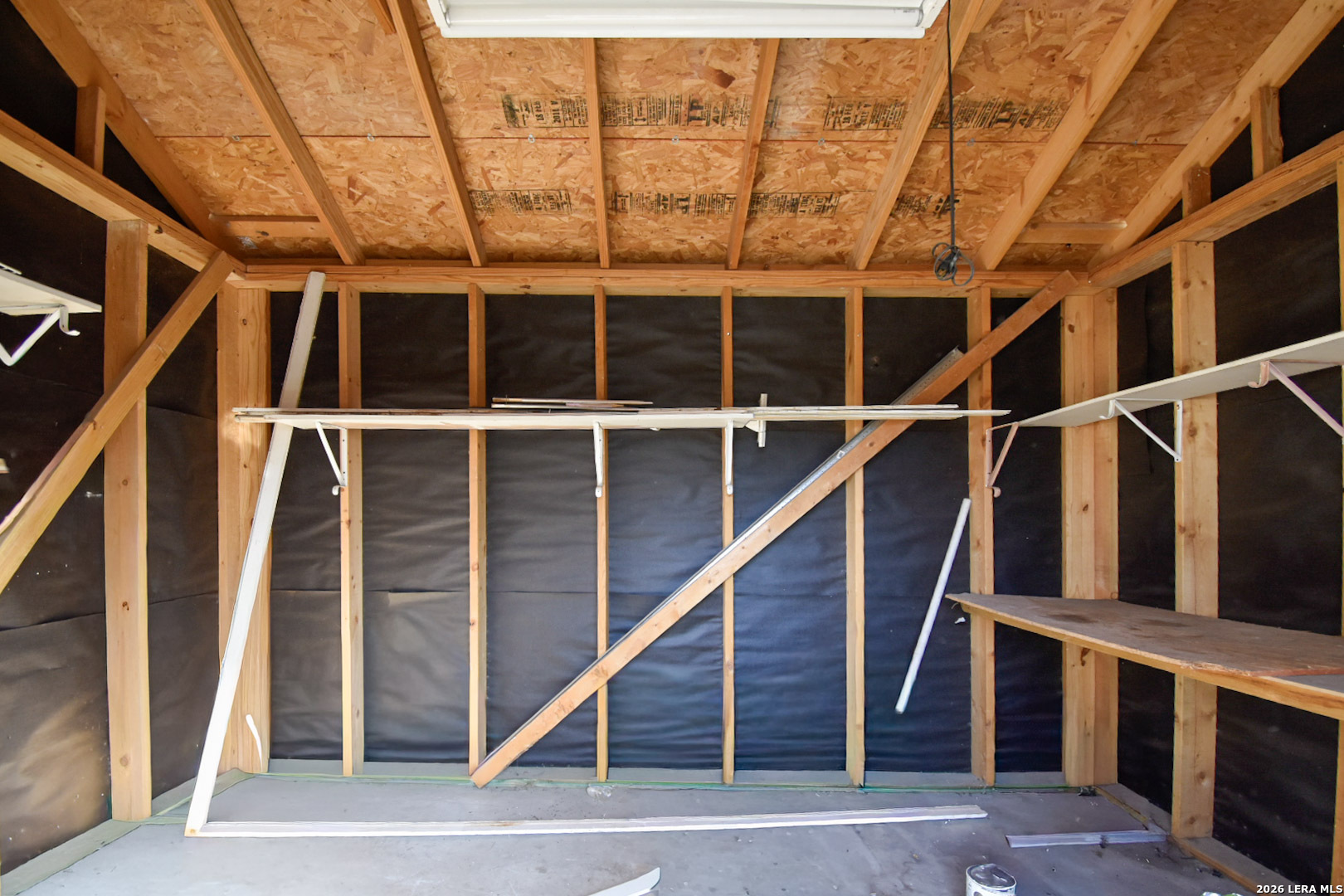 main property photo 45