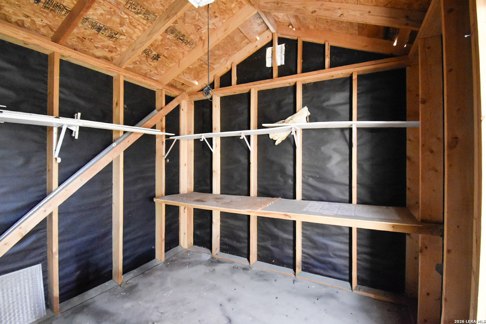main property photo 46