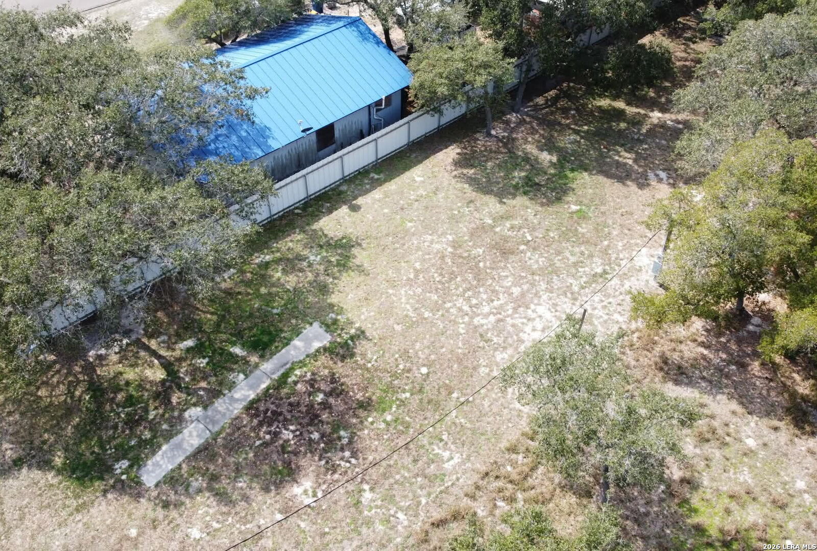 main property photo 9