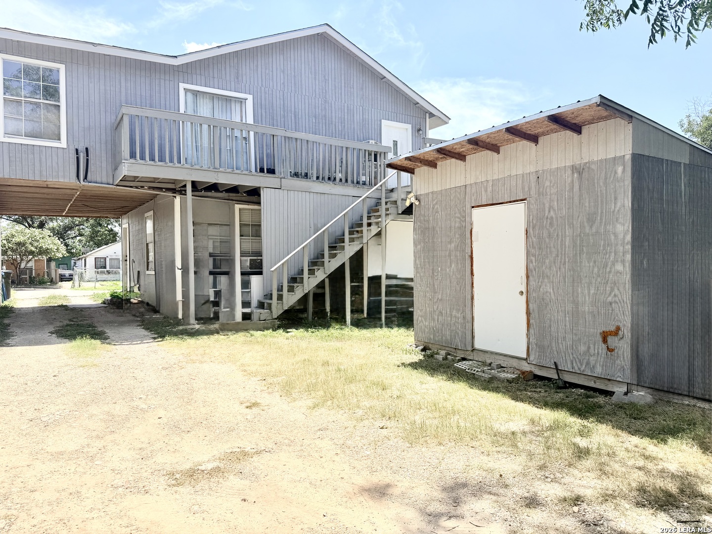 main property photo 9